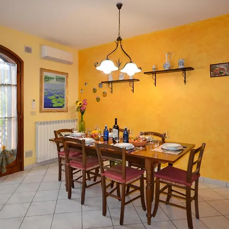 Lovely Apartment In Cecina Cecina (Livorno)